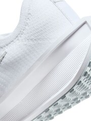 Nike White Interact Run Running Trainers - Image 10 of 12