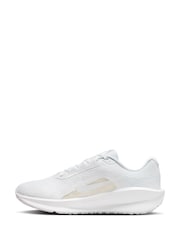 Nike White Downshifter 13 Road Running Trainers - Image 4 of 11