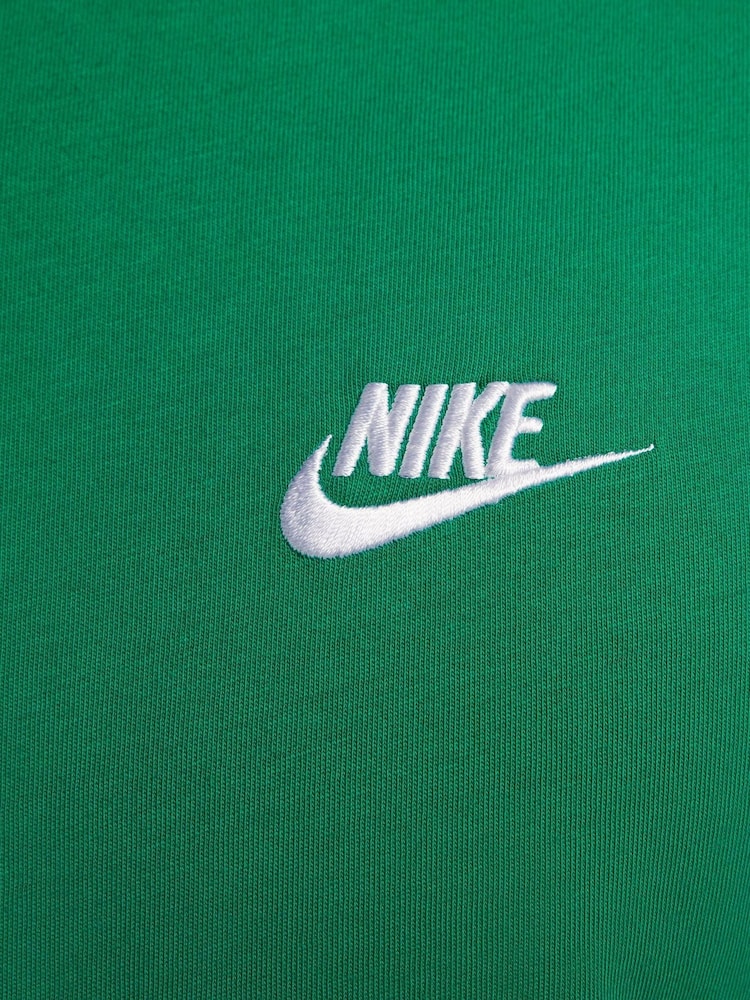 Nike Malachite Green 100% Cotton Club T-Shirt - Image 9 of 10