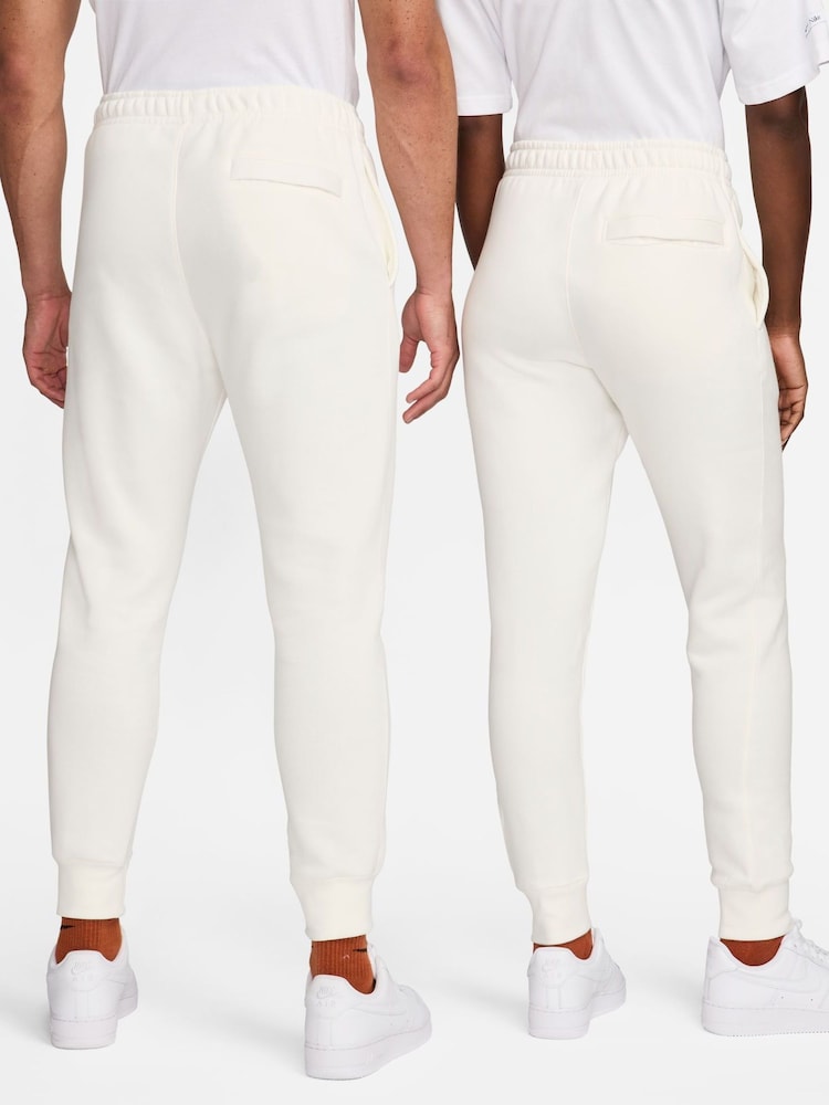 Grädde - Nike Club Joggare - Bild 2 av 13