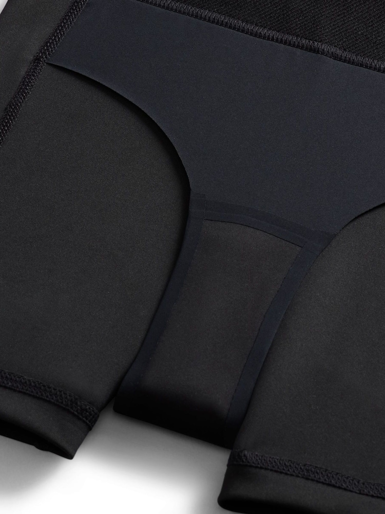 Nike Black Pro 3 Inch Period Leak Protection Shorts - Image 6 of 6