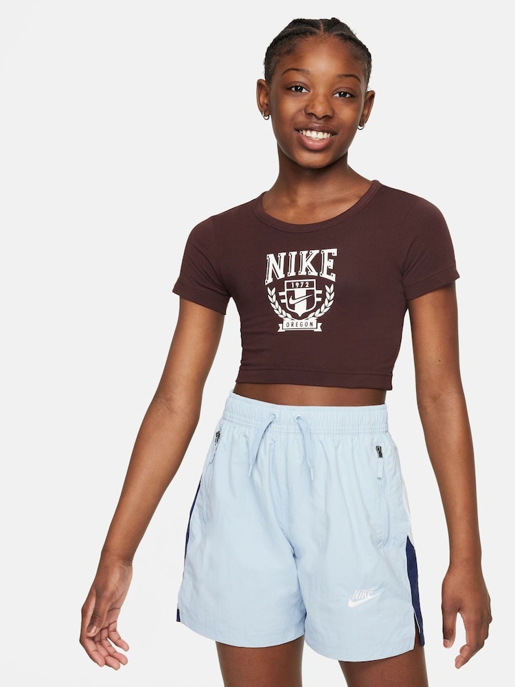 Коричневый - Nike трендовая футболка укороченного кроя - Image 1 of 7