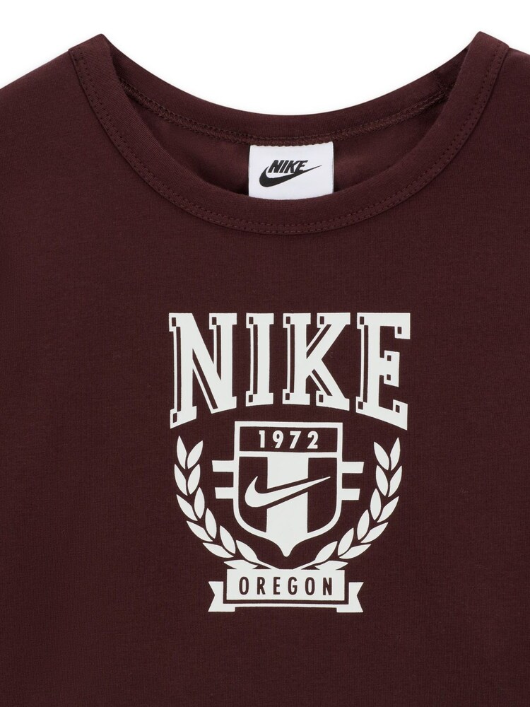 Nike Brown Trend Cropped T-Shirt - Image 7 of 7 Nike Brown Trend Cropped T-Shirt - Image 7 of 7