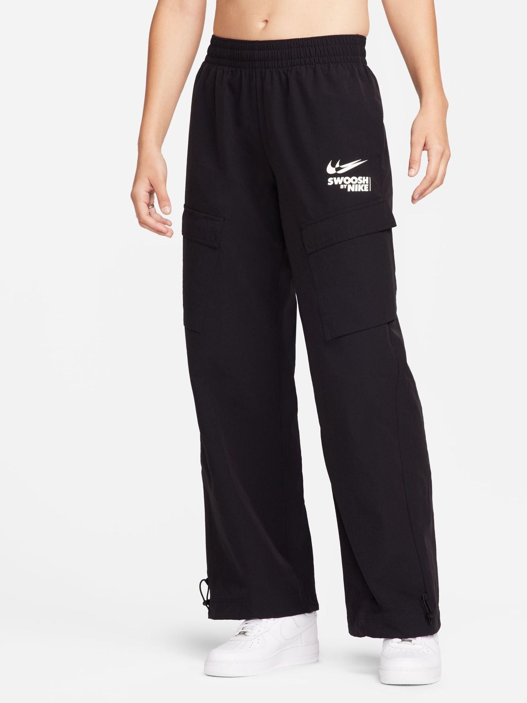 Nike swoosh cargo jogger online