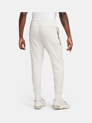 Nike Beige Sportswear Tech Essentials Fleece Joggers - Image 2 of 6