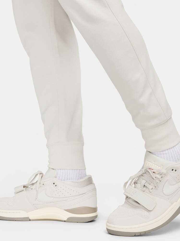 Nike Beige Sportswear Tech Essentials Fleece Joggers - Image 6 of 6