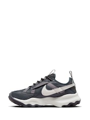 Nike Black TC7900 Trainers - Image 3 of 11