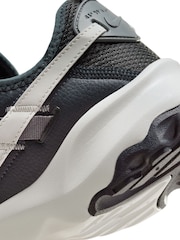 Nike Black TC7900 Trainers - Image 8 of 11