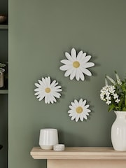 Set of 3 White Daisy Flower Wall Art - Image 1 of 5