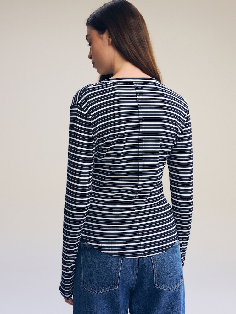 Haut Bleu Marine Next Avec Broderie Anglaise - Taille 6 - Neuf Sans étiquettes