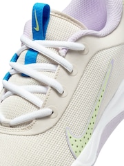 Nike White Omni Multi Court Indoor Court Shoes - Image 10 of 10