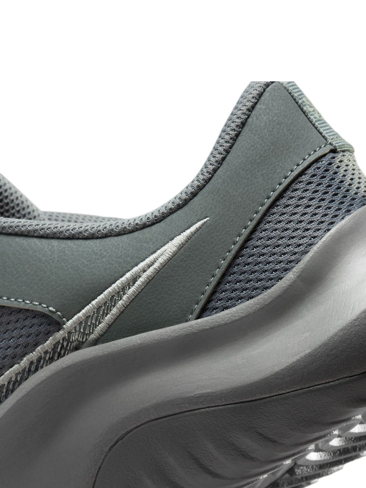 Nike Grey Legend Essential 3 Training Trainers - Image 11 of 11