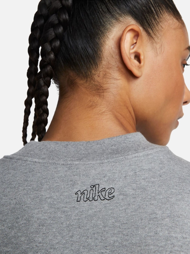 Nike Grey Dri-FIT Get Fit Graphic Crewneck Sweatshirt - Image 4 of 5