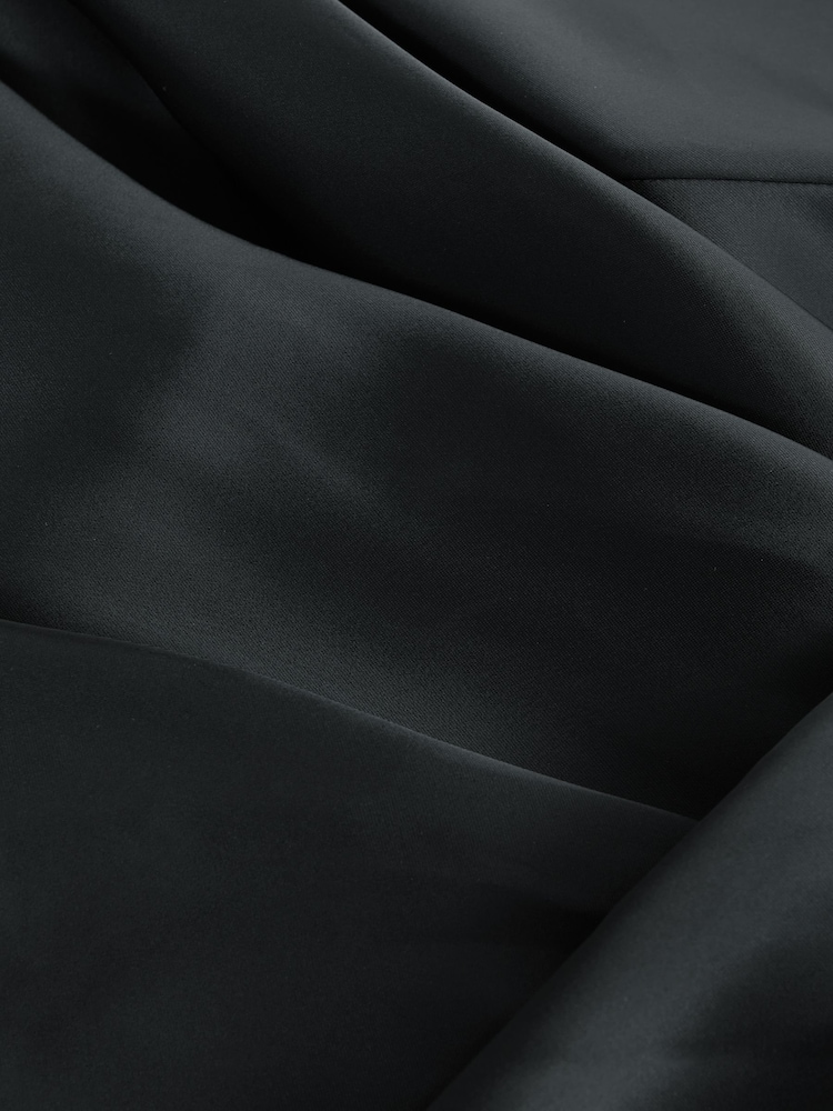 Schwarz - Reiss Keira Cape-Maxikleid - Bild 6 von 6 Schwarz - Reiss Keira Cape-Maxikleid - Bild 6 von 6
