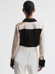 Reiss Black/Champagne Lorey Silk Colourblock Shirt - Image 6 of 10