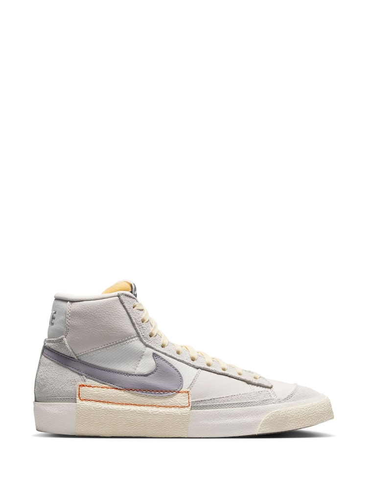 Nike Beige Blazer 77 Pro Club Trainers - Image 1 of 11