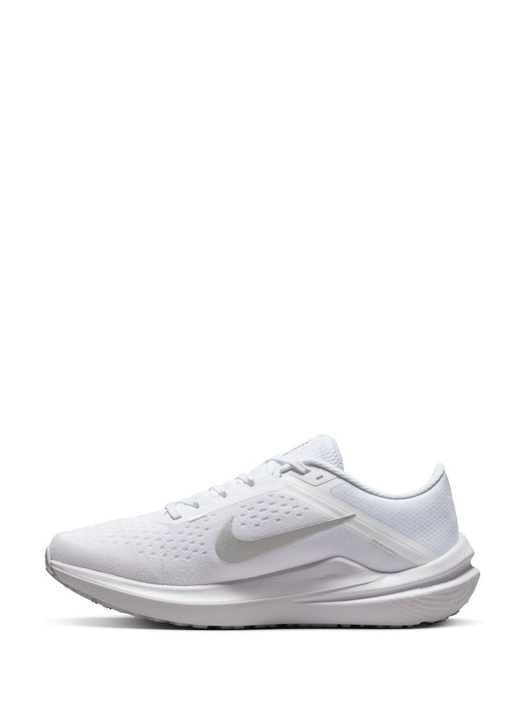 Nike White Air Winflo 10 Road Running Trainers - Image 4 of 11