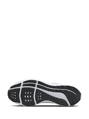 Nike Black/White Air Zoom Pegasus 40 Road Running Trainers - Image 8 of 13