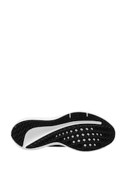 Nike Black/Purple Air Winflo 10 Road Running Trainers - Image 4 of 4