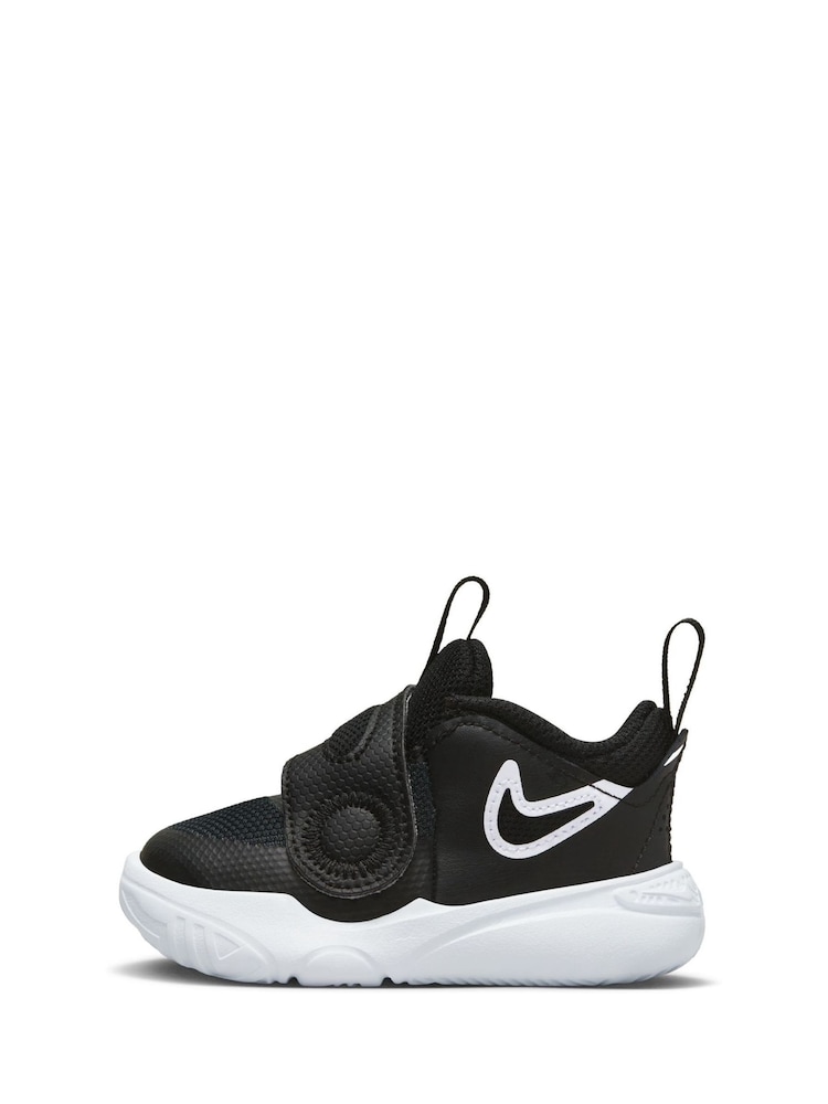Nike Black/White Junior Team Hustle D 11 Basketball Trainers - Image 2 of 10