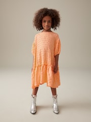 Apricot/Orange - Kleid mit 3D-Struktur (3–16 Jahre) - Bild 1 von 7