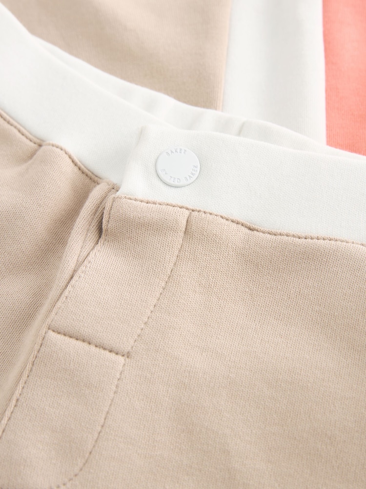 Stone - Baker by Ted Baker Stone Colourblock 100% Cotton Polo Shirt and Short Set - Bild 6 von 6 Stone - Baker by Ted Baker Stone Colourblock 100% Cotton Polo Shirt and Short Set - Bild 6 von 6