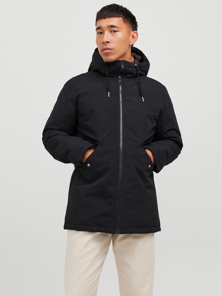 Schwarz - Jack & Jones Parka - Bild 1 von 7 Schwarz - Jack & Jones Parka - Bild 1 von 7