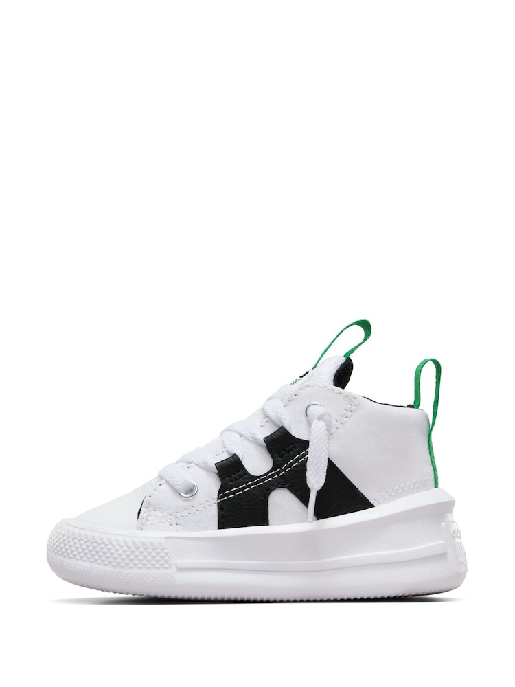 حذاء رياضي متوسط الارتفاع للشباب تشكيلة Ultra من Converse - صورة 2 من 8 حذاء رياضي متوسط الارتفاع للشباب تشكيلة Ultra من Converse - صورة 2 من 8