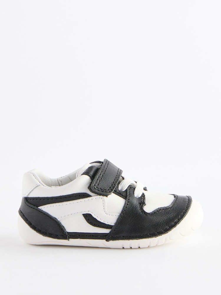 Black/White Wide Fit (G) Crawler Shoes - Image 2 of 5 Black/White Wide Fit (G) Crawler Shoes - Image 2 of 5