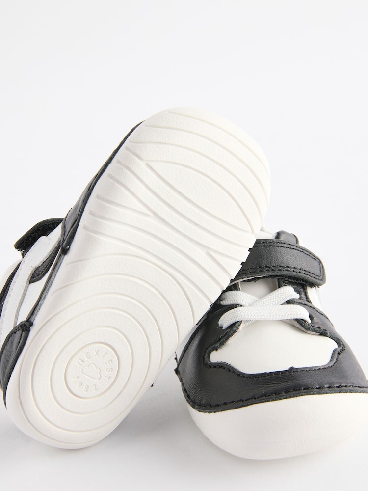 Black/White Wide Fit (G) Crawler Shoes - Image 5 of 5 Black/White Wide Fit (G) Crawler Shoes - Image 5 of 5