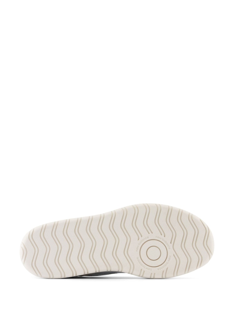 New Balance White Womens CT302 Trainers - Image 2 of 6