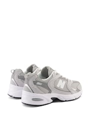 Gray - Mga Tagasanay ng New Balance Womens 530. - Larawan 9 ng 15