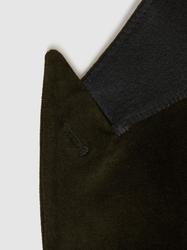 Reiss Emerald Apsara Slim Fit Velvet Single Breasted Blazer - Image 7 of 7 Reiss Emerald Apsara Slim Fit Velvet Single Breasted Blazer - Image 7 of 7