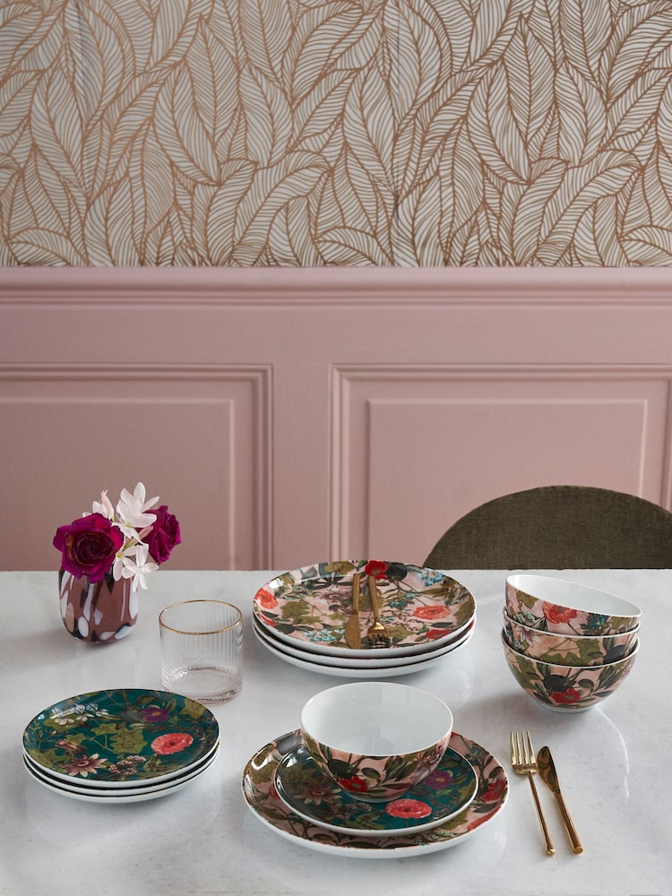 Clarke and Clarke Emerald Green & Blush Pink Passiflora 12 Piece Set - Image 1 of 2