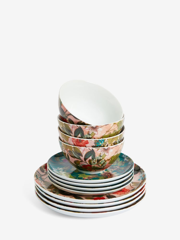 Clarke and Clarke Emerald Green & Blush Pink Passiflora 12 Piece Set - Image 2 of 2