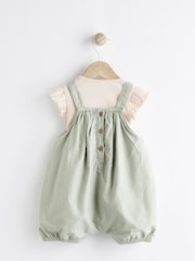Grüne gestickte Blumen - Baby-Set aus kurzärmligem Oberteil und Latzhose (0–2 J.) - Bild 3 von 8