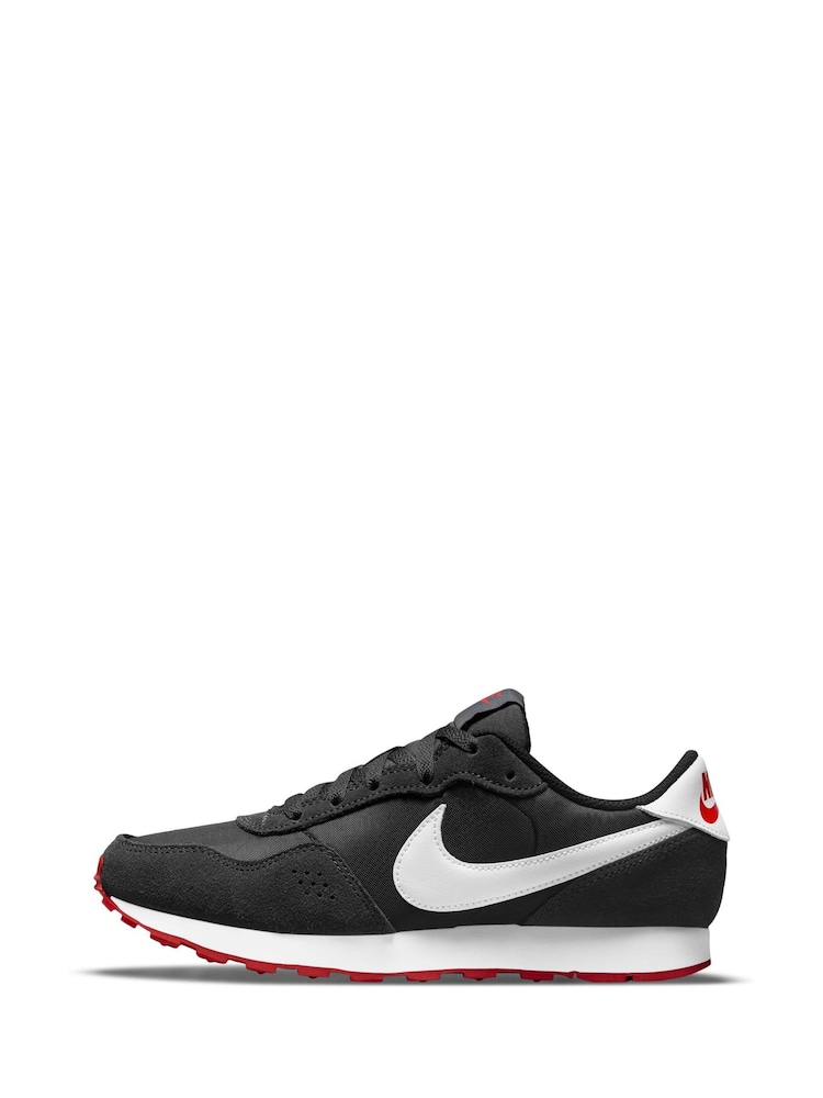 Nike Black/Red Youth MD Valiant Trainers - Image 2 of 10