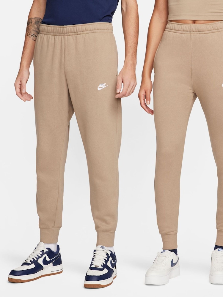 Nike Brown Club Joggers - Image 2 of 5