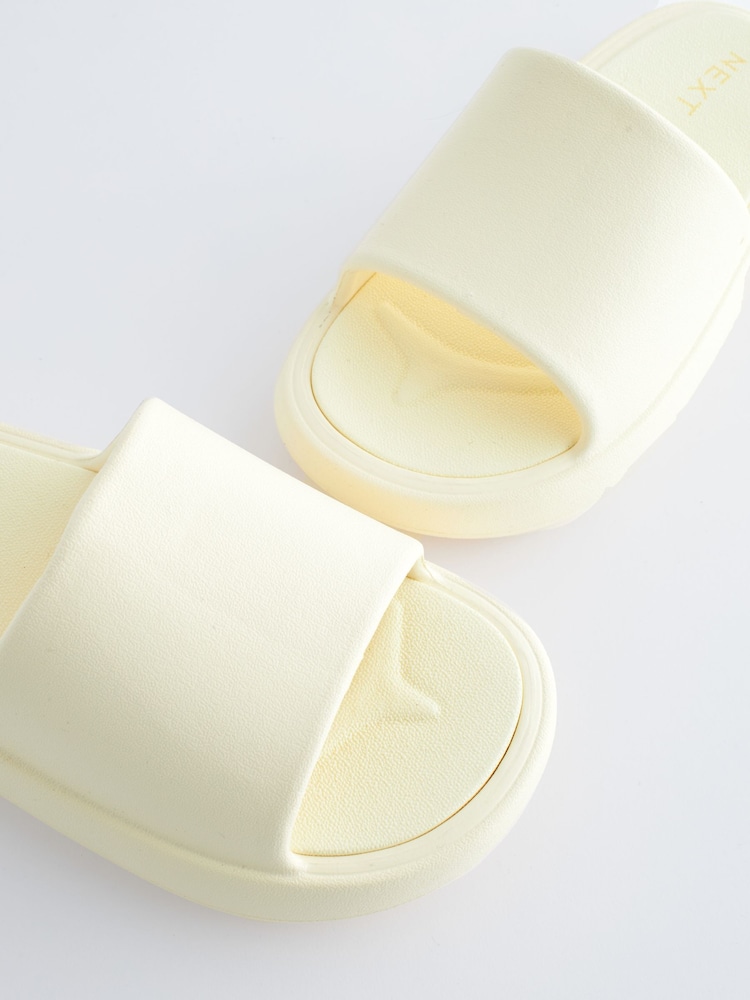 White Chunky Sliders - Image 10 of 10
