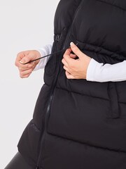 In The Style Black Jac Jossa Cinched Waist Gilet - Image 5 of 5