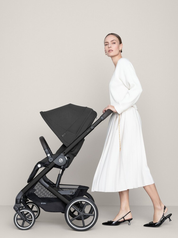 Cybex Moon Black Balios S Lux Moon Black Pushchair - Image 1 of 4
