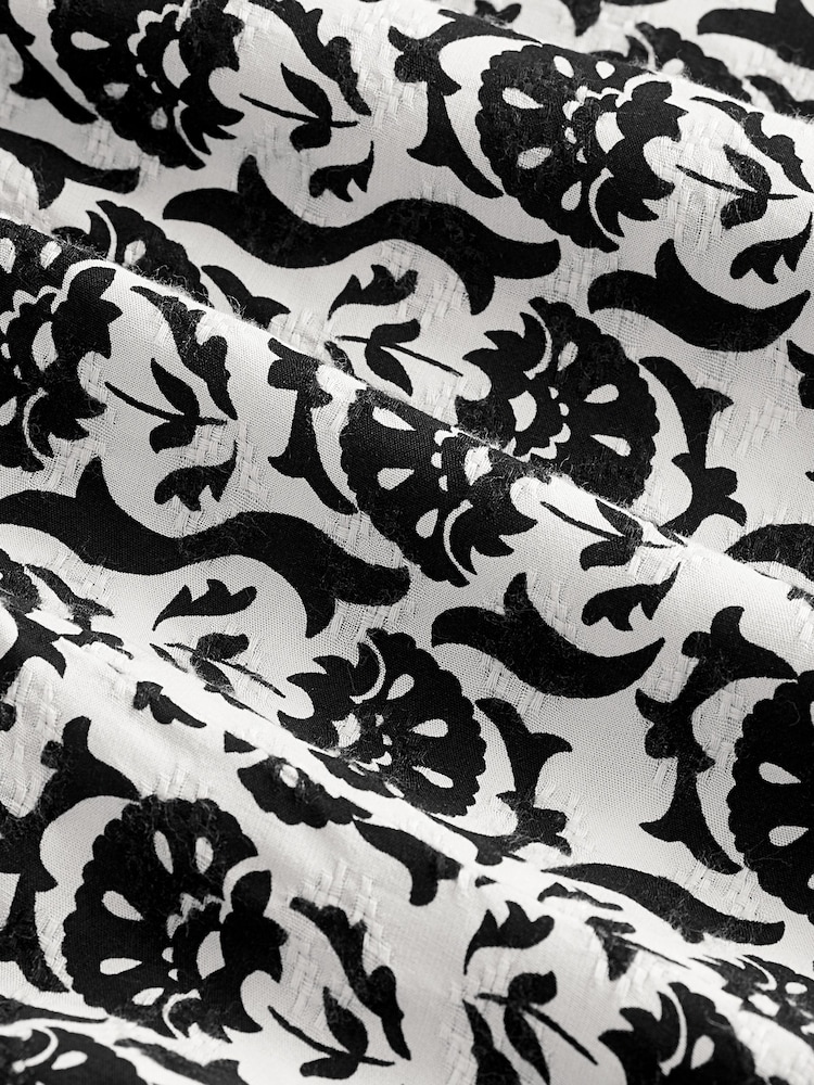 White/Black Pull-On Shorts - Image 10 of 10 White/Black Pull-On Shorts - Image 10 of 10