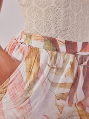 White/Pink Floral Pull-On Shorts - Image 4 of 6