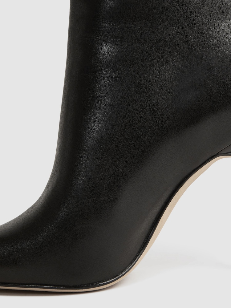 Reiss Black Lyra Signature Leather Ankle Boots - Image 5 of 5