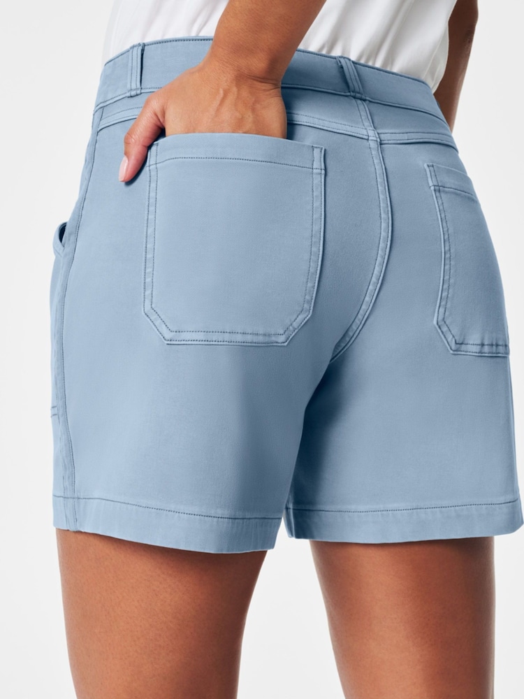 Spanx Elastische Twill-Shorts - Bild 2 von 5 Spanx Elastische Twill-Shorts - Bild 2 von 5