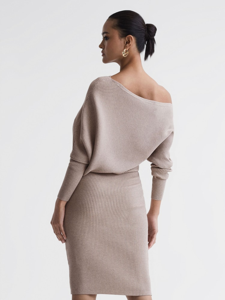 Reiss Neutral Lara Off-The-Shoulder Ribbed Midi Dress - Image 5 of 5