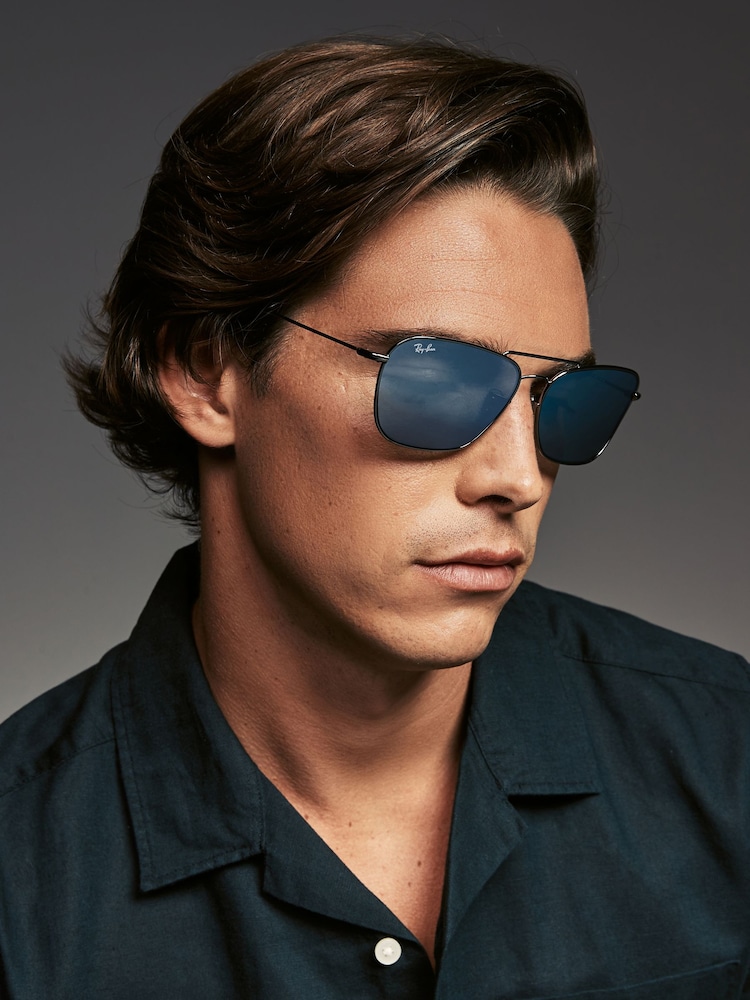 Ray-Ban CARAVAN REVERSE Sunglasses - Image 1 of 13
