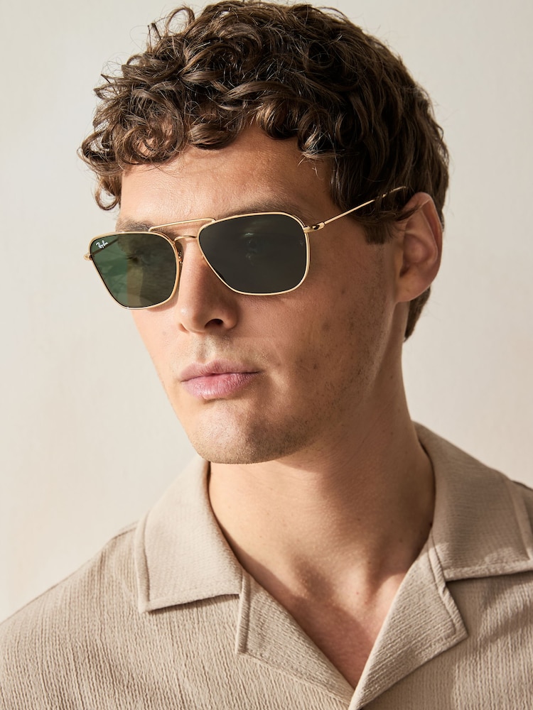 Ray-Ban CARAVAN REVERSE Sunglasses - Image 1 of 14