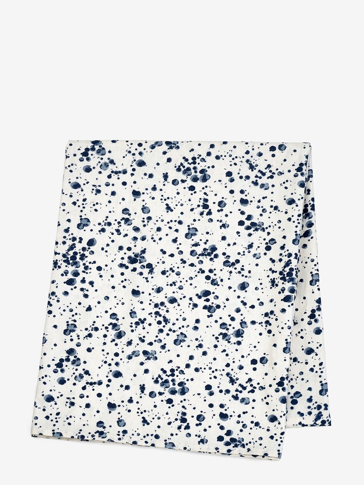 Blue Salcombe Spot Wipe Clean Table Cloth - Image 4 of 4
