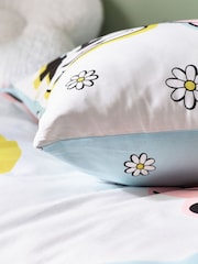 White Disney Minnie Mouse 100% Cotton Single Duvet Cover and Pillowcase Set - Image 6 of 10